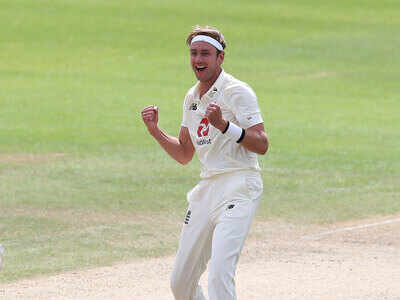 Stuart Broad (Reuters photo)