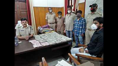 Bihar: Rs 92 lakh seized in Kaimur during vehicle checking, three held