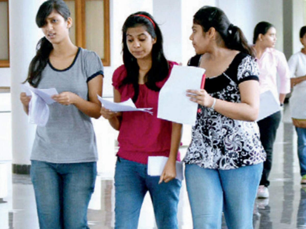 Lucknow University, National PG College get max applications in 10 years |  Lucknow News - Times of India