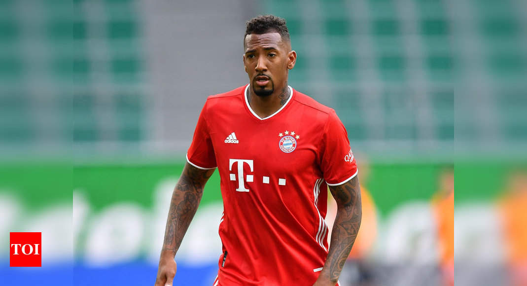 Bayern S Jerome Boateng Urges Players To Take A Knee In Champions League Football News Times Of India