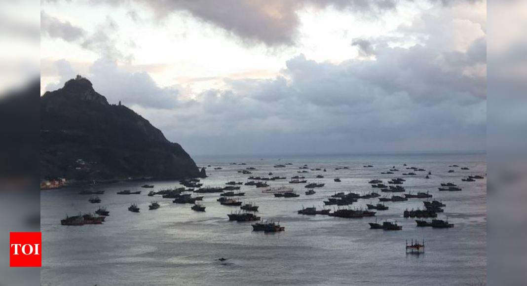 260 chinese boats fish near galapagos; ecuador on alert