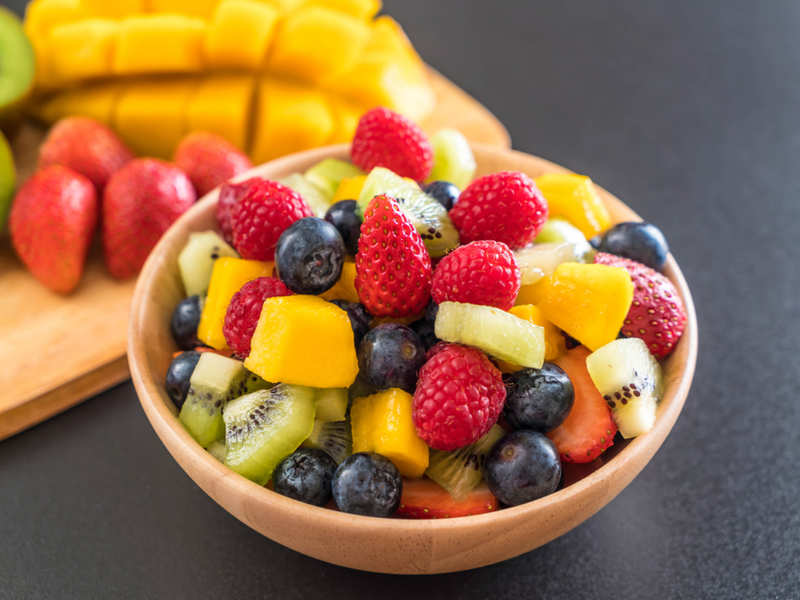 The reason why fruits should be eaten alone, according to Ayurveda - Times  of India