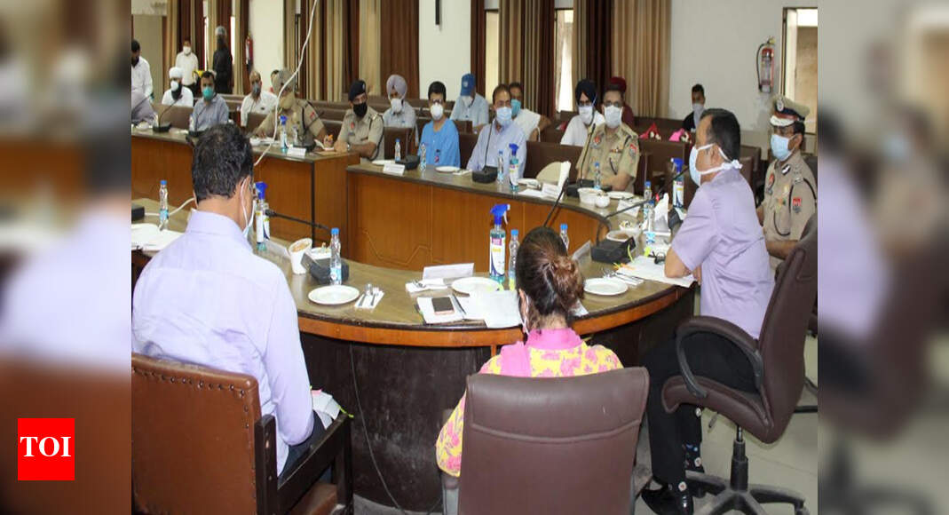 All private hospitals to reserve at least 50 ICU beds for Covid patients Additional chief