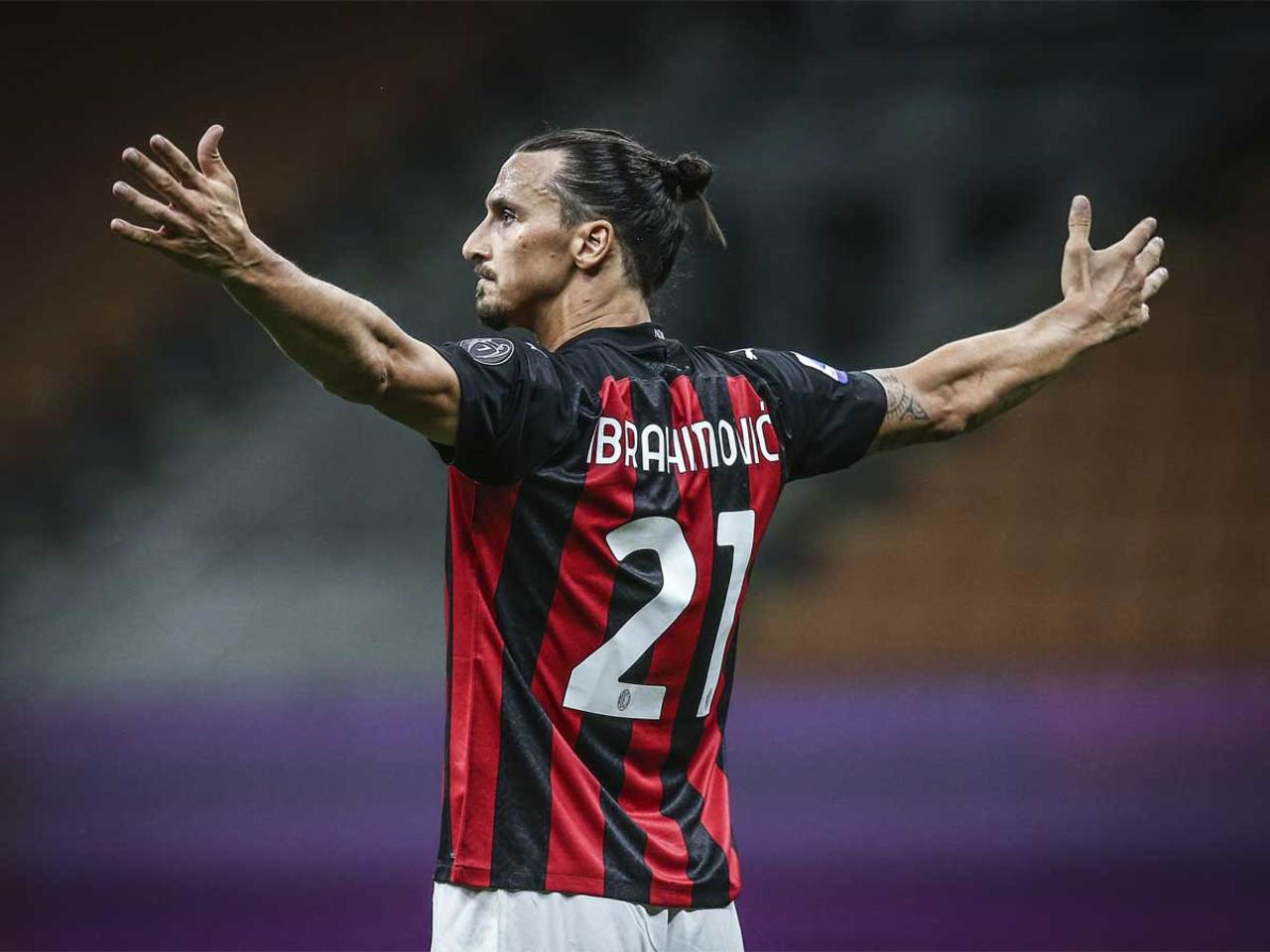 Zlatan Ibrahimovic scores after missing in AC Milan's over Cagliari | Football News - Times India