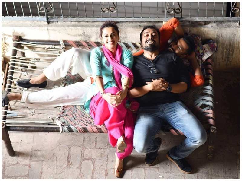 Vicky Kaushal shares a fun BTS photo from the sets of 'Manmarziyaan' with Taapsee Pannu and Anurag Kashyap