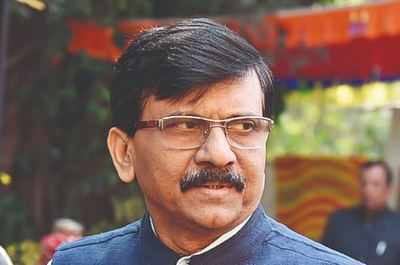 People may seek PM's resignation if woes not resolved: Sanjay Raut