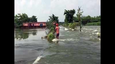 Tirhut canal breaches embankment in Bihar's Muzaffarpur