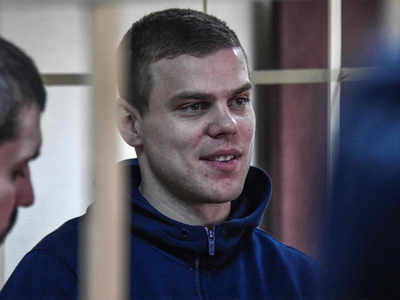 Ex-convict Kokorin completes Spartak Moscow switch