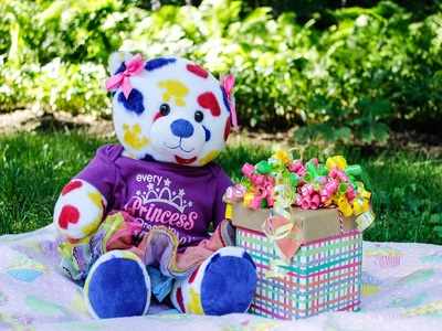 Saugat Traders Birthday Gift for Girls & Women - Teddy Bear with Birthday  Scroll Card - Gift for Wife-Bestfriend-Girls-Friend-Sister : Amazon.in:  Toys & Games