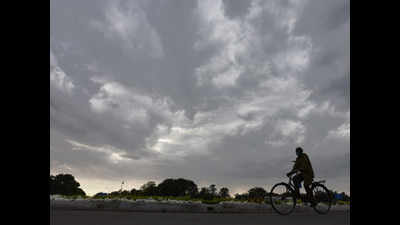 Bhopal: No widespread shower, but partly cloudy sky in store