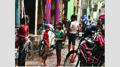 In dry Gujarat, hooch den proposes to make sanitizers