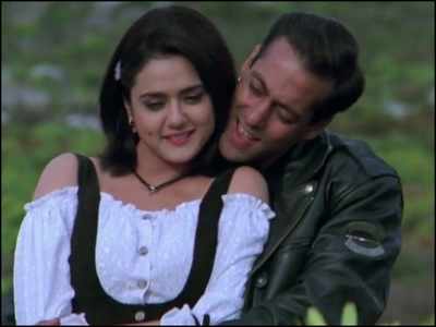 Preity Zinta shares her favourite song from ‘Har Dil Jo Pyar Karega’ as the film completes 20 years; reveals she met Salman Khan during the song’s shoot