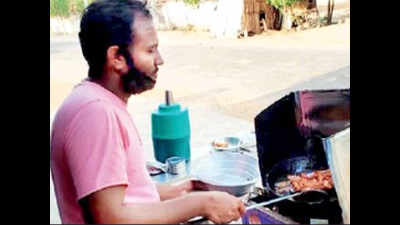 Telangana: Teacher till March now runs mirchi-bajji stall for a living