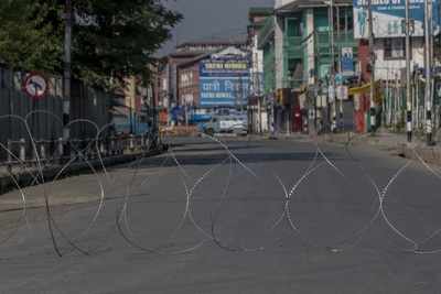 Curbs remain in place in Kashmir valley