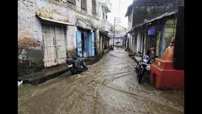 Bhanvad lashed by 130mm rain in 2 hours