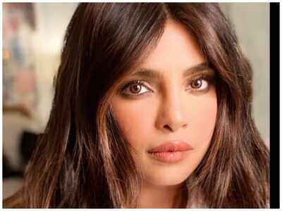 Priyanka Chopra Jonas sends love and prayers to everyone affected by Beirut tragedy