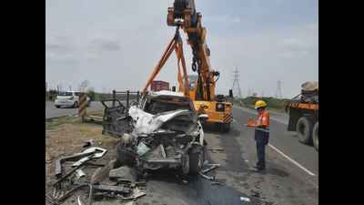 Gujarat: Surat bizman among three killed in road accident near Morbi