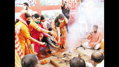 People in Bihar chant bhajans, light diyas to celebrate ‘Bhumi Pujan’ at Ayodhya
