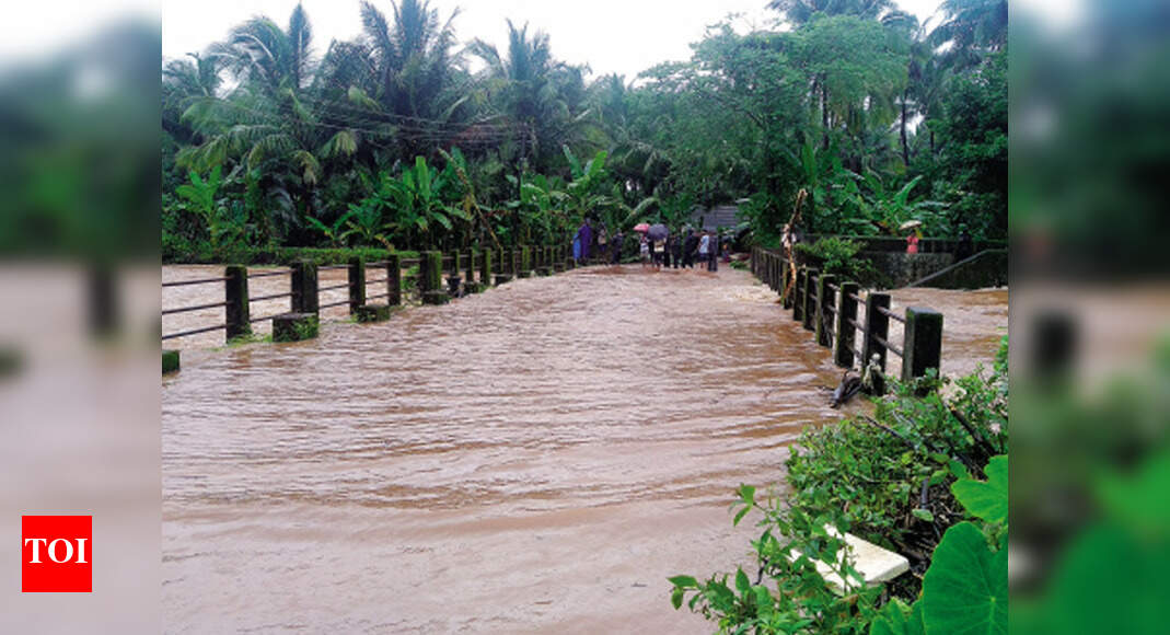 Incessant rain pushes Goa over 100-inch mark | Goa News - Times of India