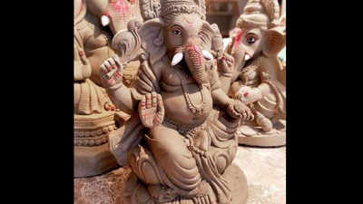 Eco-friendly idols, rakhis help Dhoolpet artisans stay afloat this festive season