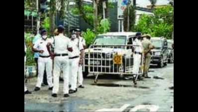 Kolkata: Cops take tougher steps to ensure total lockdown