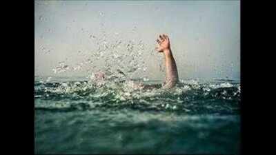 Noida: Teen drowns while taking bath in Hindon | Noida News - Times of ...