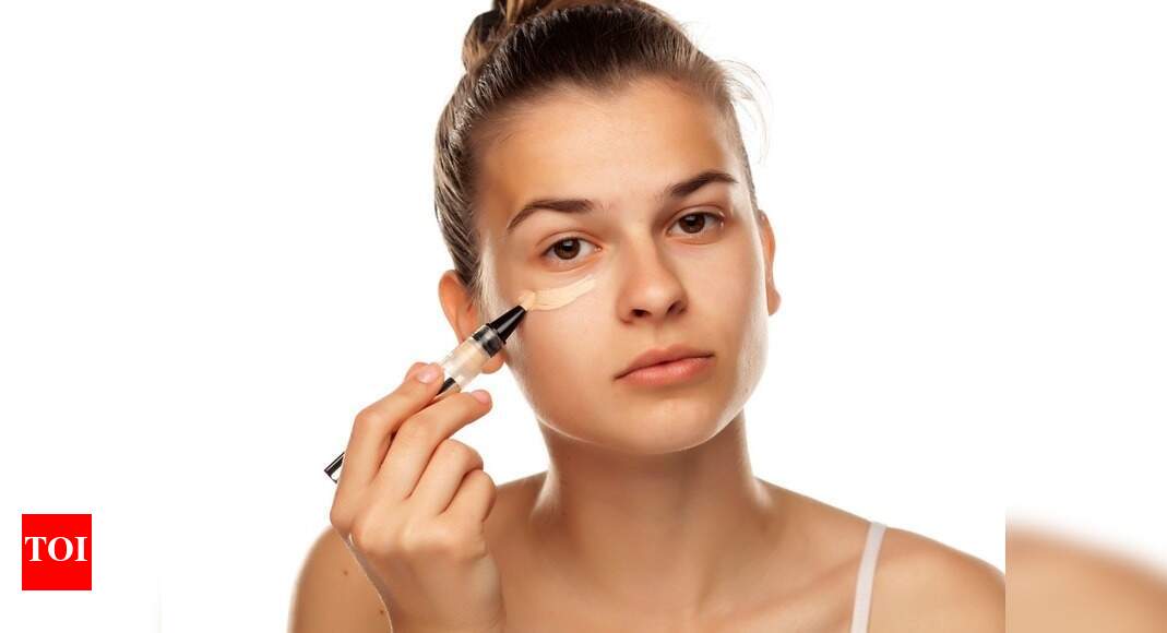 hide under eye circles