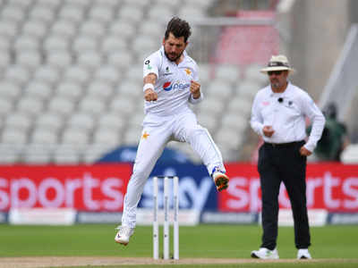 Mushtaq Ahmed backs 'lethal' Pakistan leg-spinners against England