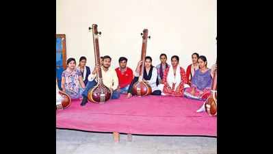 Bhatkhande set to start music therapy courses