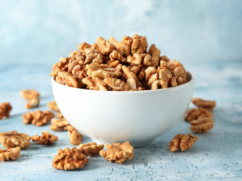 How many walnuts a day