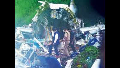‘Human error may have led to Kerala plane crash’