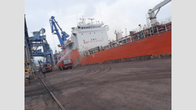 Minor fire mishap in Chennai ship at Vizag port