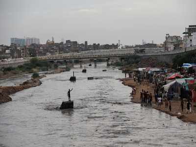 3 days of heavy monsoon rains kill 50 people across Pakistan