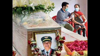 Captain Deepak Vasant Sathe's remains flown into Mumbai, last rites on Tuesday