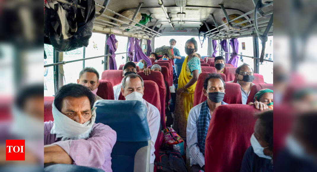 Covid-19 norms often flouted in crowded UPSRTC buses | Agra News ...