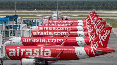 Two AirAsia India top officials suspended over safety norms