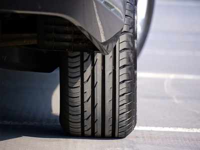 Durable and robust car tyres from brands like Ceat, JK Tyres, Goodyear, Apollo, etc