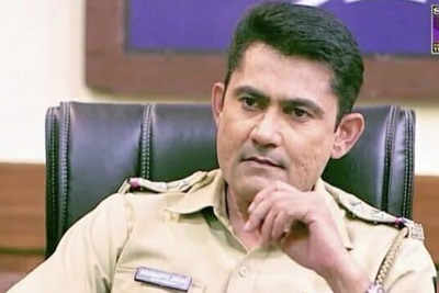 It's not only the costume but also the character that should be visible, says Sanjeev Tyaagi, 'TV's favourite cop'