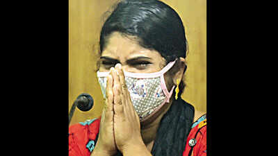 Widow seeks justice from Kerala government | Kochi News - Times of India