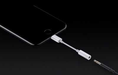 High-Quality lightning headphone jack adapters for iPhones