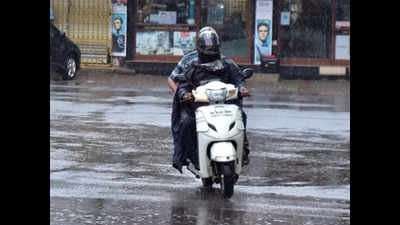 IMD predicts heavy rainfall, thundershowers in Karnataka