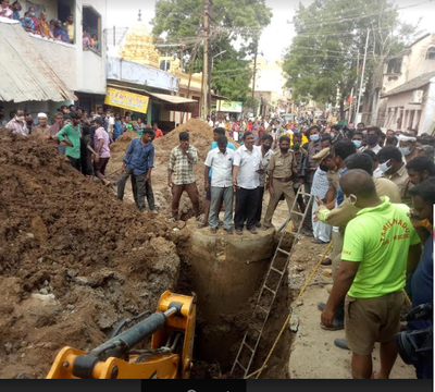 Man buried alive while digging pit in Erode | Erode News - Times of India