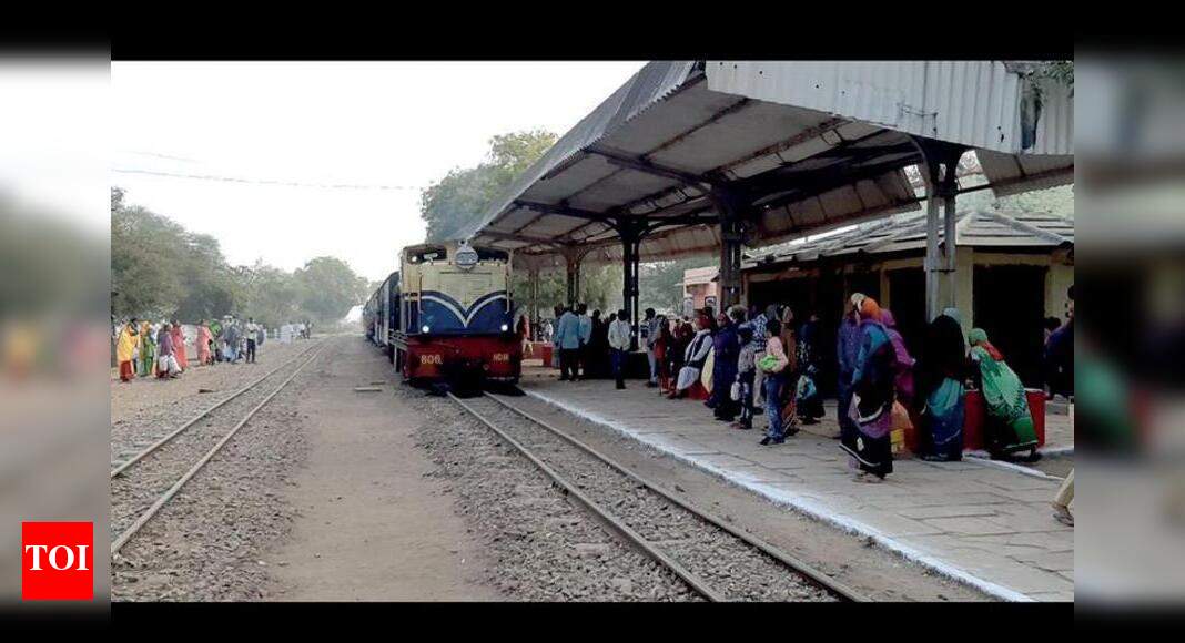 Heritage narrow gauge track chugs into history | Lucknow News - Times ...