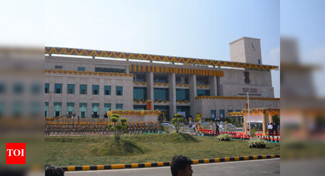 AP Capital News AP high court extends status quo Vijayawada News