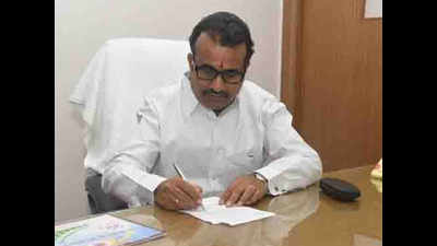 Maharashtra minister Balasaheb Patil tests positive for coronavirus