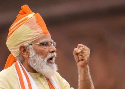 I-Day: PM Modi continues 'safa' tradition; opts for saffron, cream turban