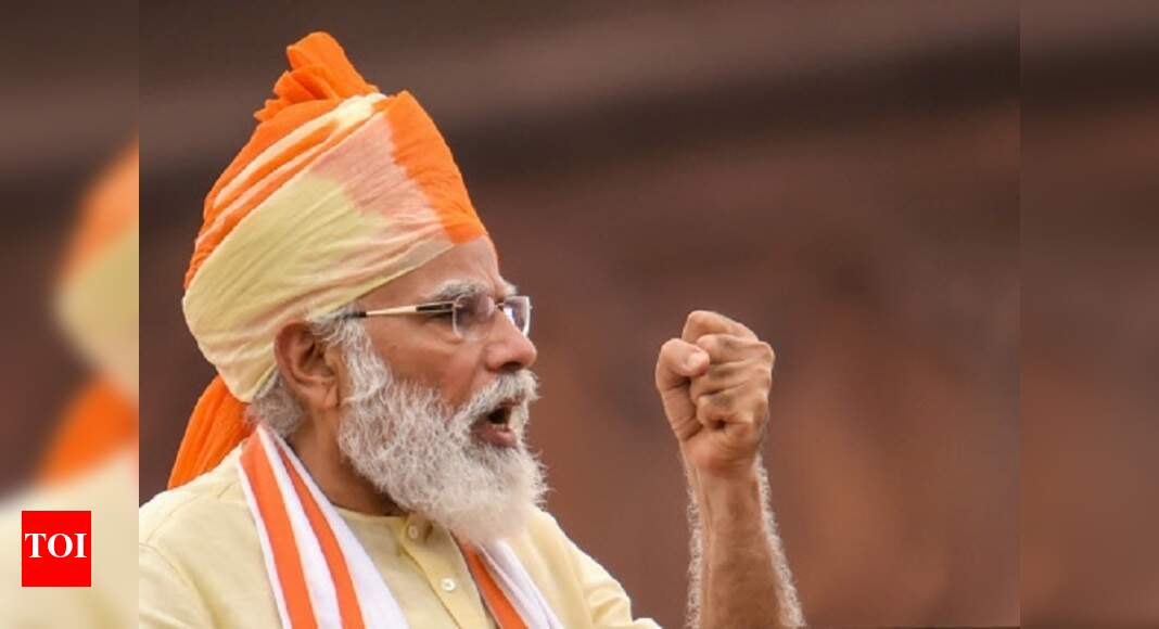 I-Day: PM Modi continues 'safa' tradition; opts for ...