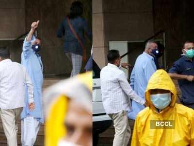 Photos: Sanjay Dutt gets snapped outside a hospital in Mumbai post cancer diagnosis