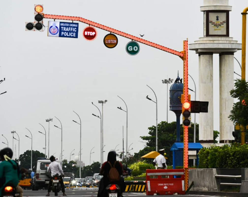 
Chennai: New LED traffic signalling poles installed at Marina
