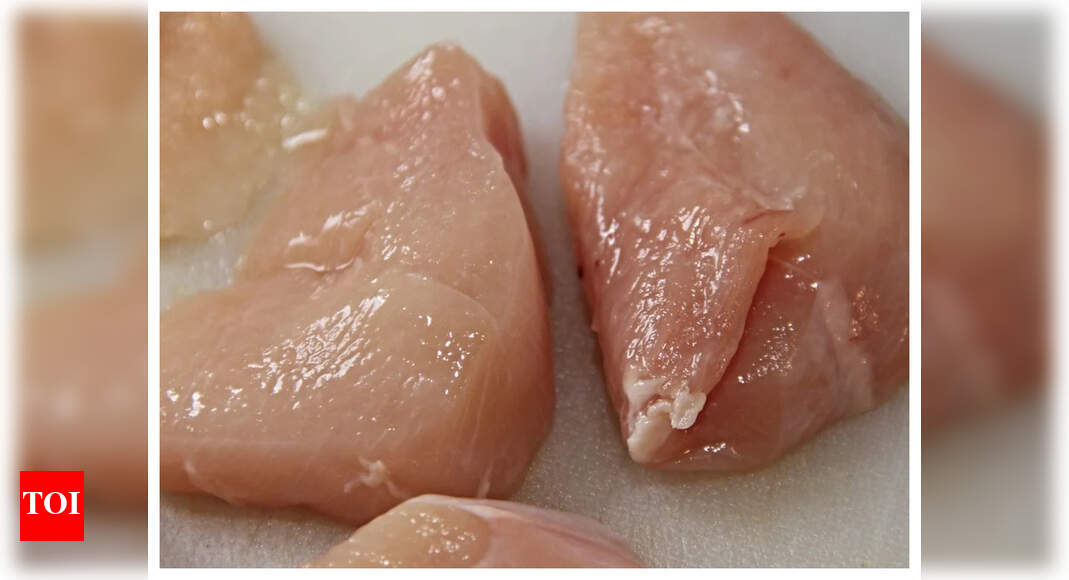 Chicken wings test COVID positive in China, this is what scientists ...